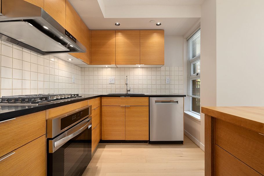 401 1055 Homer Street Vancouver, BC - 11