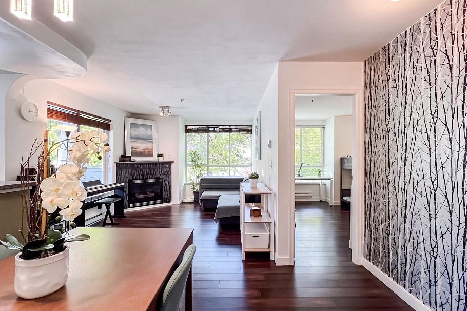 306 1111 Lynn Valley Road North Vancouver, BC - 7
