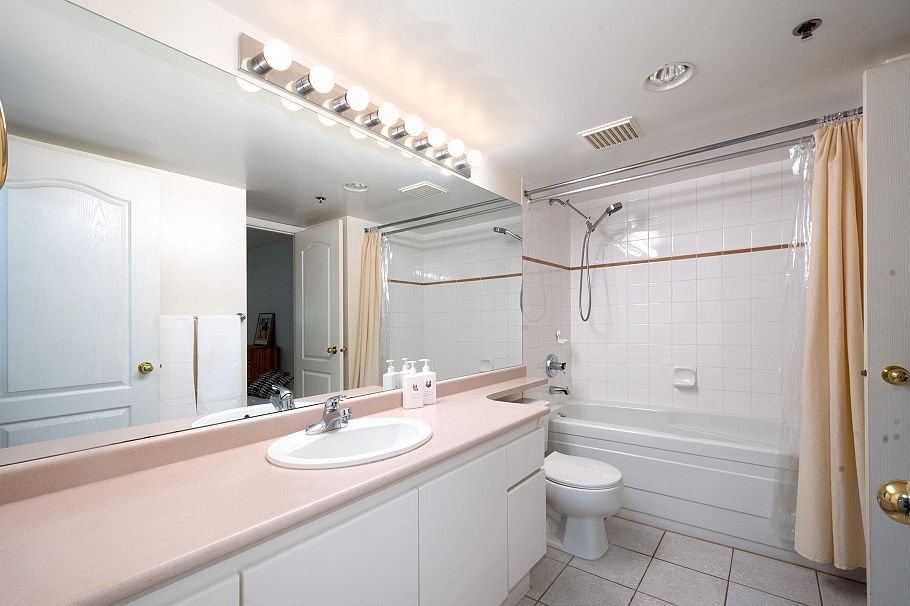 203 1488 Hornby Street Vancouver, BC - 27