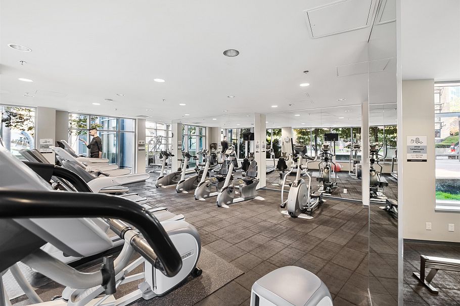 305 689 Abbott Street Vancouver, BC - 19