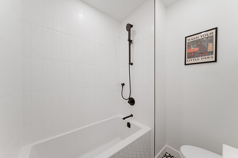 2280 Blenheim Street Vancouver, BC - 14