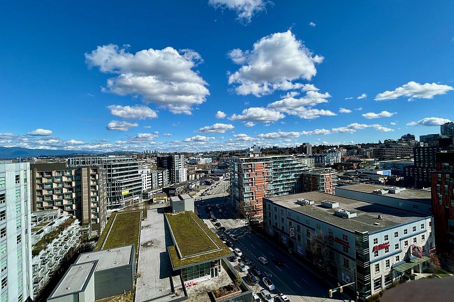 1604 1775 Quebec Street Vancouver, BC - 2