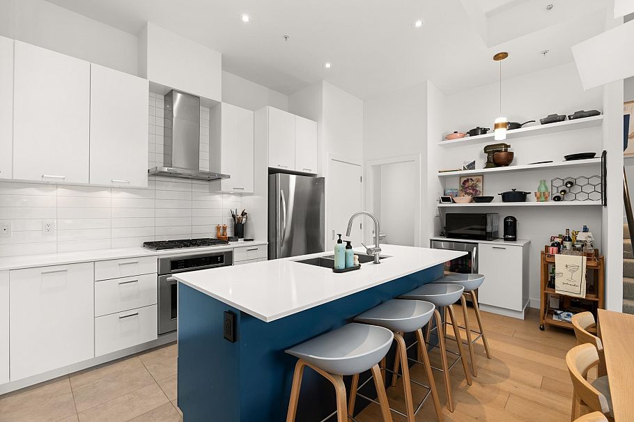 TH6 2349 Scotia Street Vancouver, BC - 10
