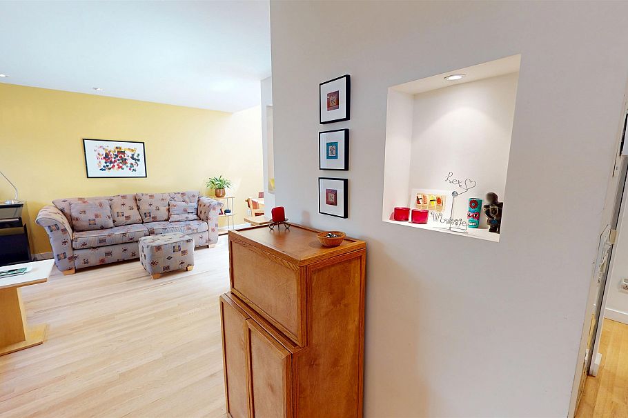 1339 Chestnut Street Vancouver, BC - 4