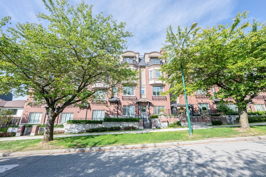 7529 Yukon Street Vancouver, BC - 2