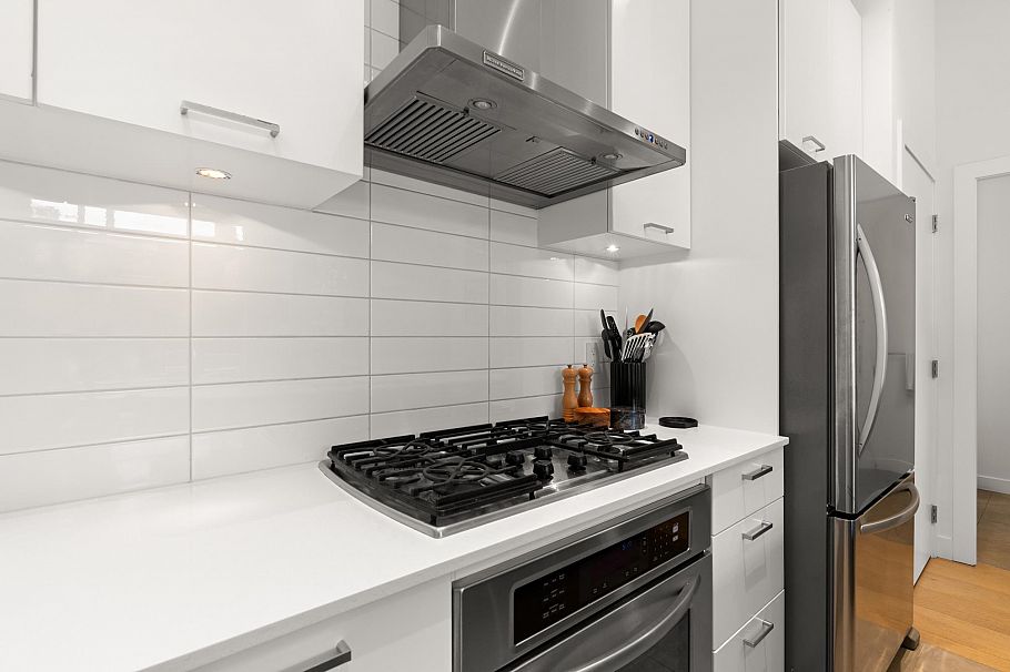 TH6 2349 Scotia Street Vancouver, BC - 13