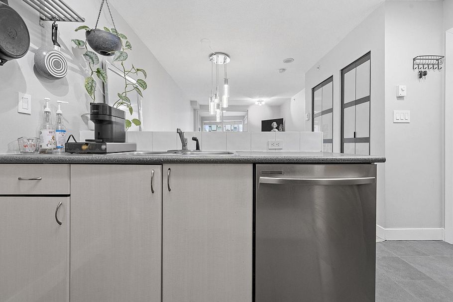 2803 939 Homer Street Vancouver, BC - 9