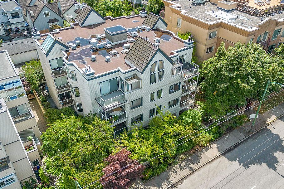 101 3270 W 4th Avenue Vancouver, BC - 25