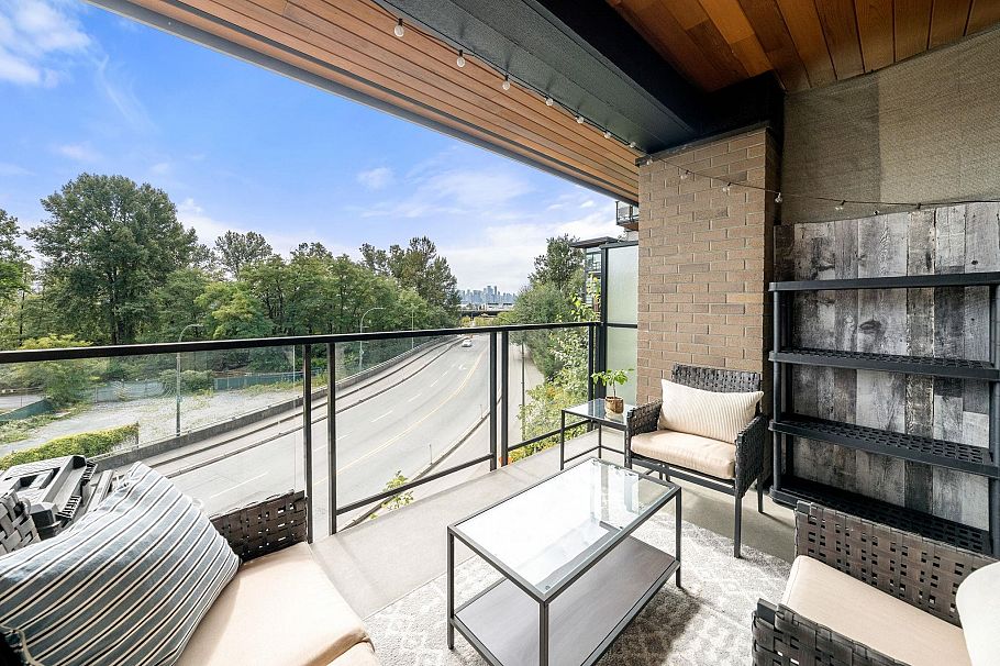 412 719 W 3rd Street North Vancouver, BC - 19