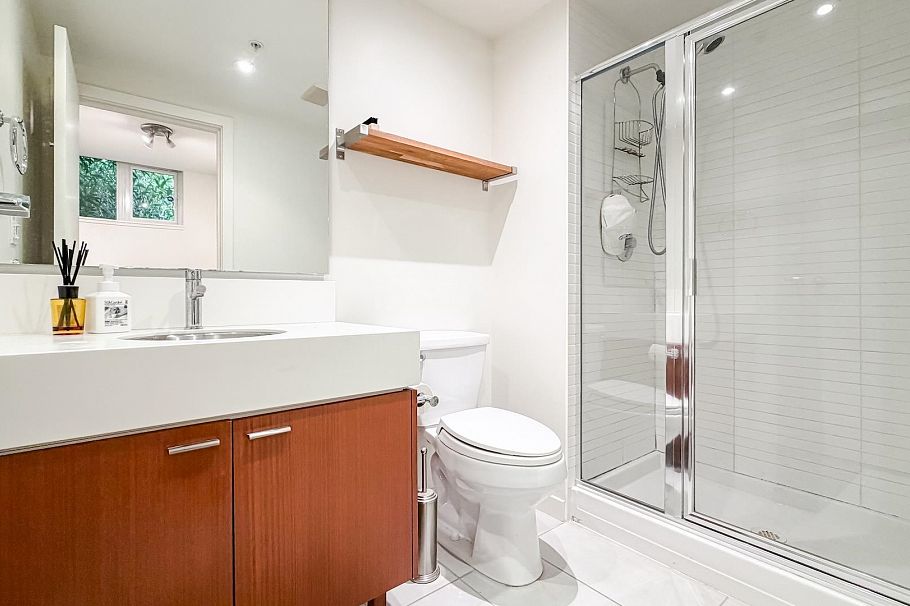 390 E 11TH AVE, Vancouver BC V5T 4V9 Vancouver, BC - 30
