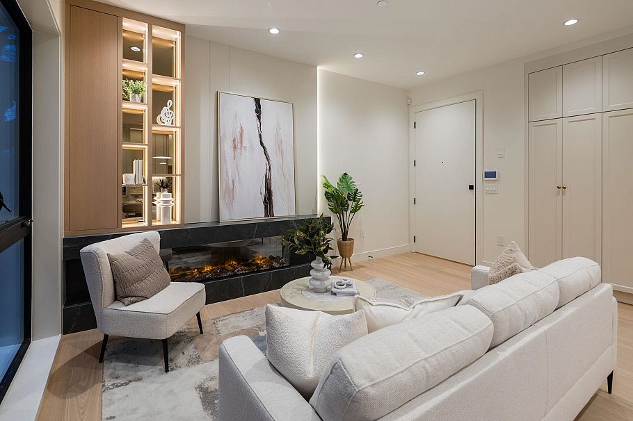 2 3036 W 13th Avenue Vancouver, BC - 31