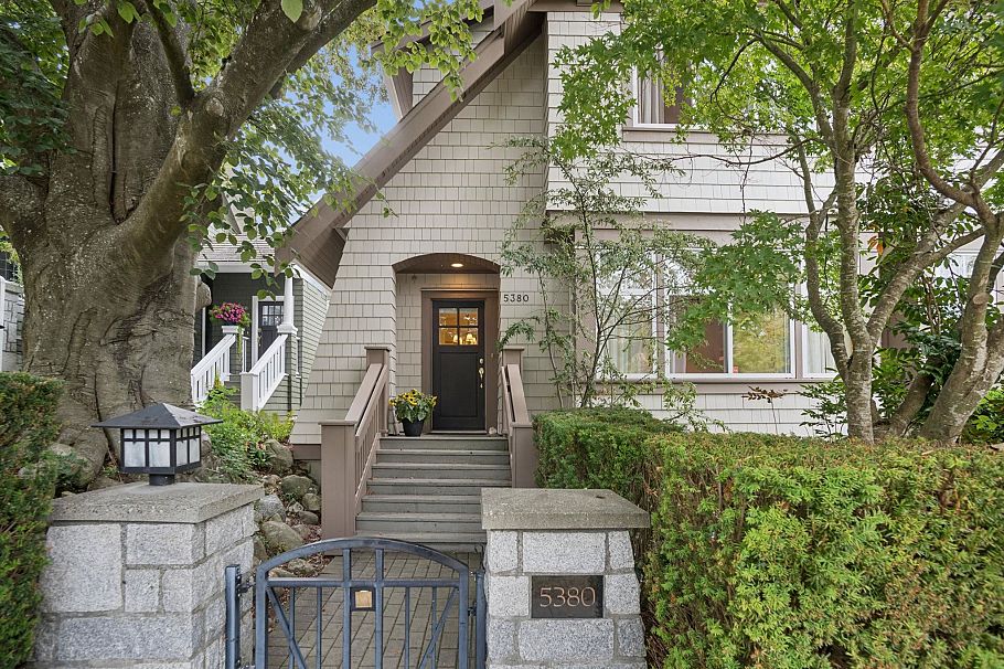 5380 Larch Street Vancouver, BC - 37