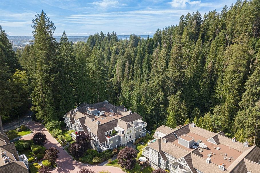 303 3373 Capilano Crescent North Vancouver, BC - 5