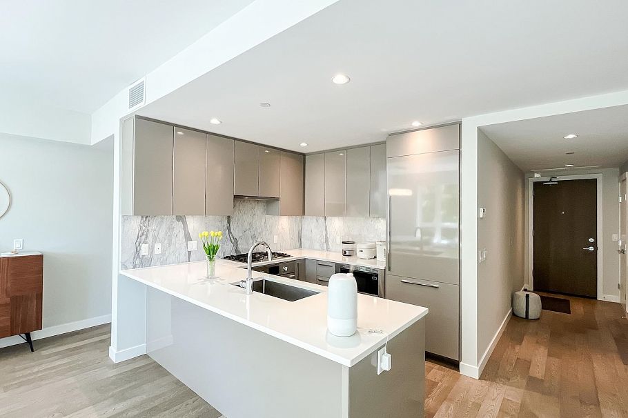 208 4080 Yukon Street Vancouver, BC - 16