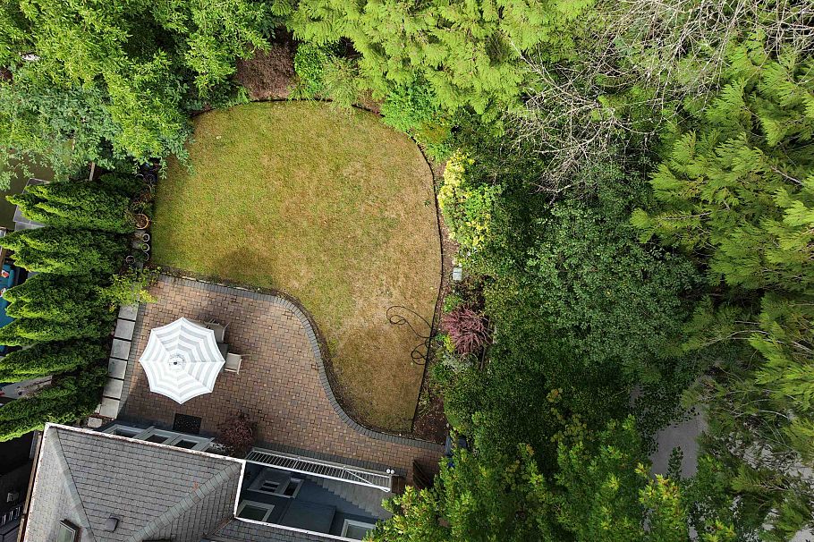 1417 Woods Drive North Vancouver, BC - 39