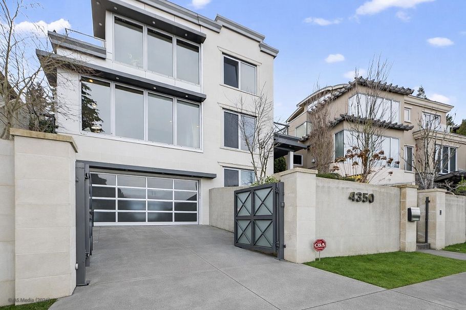 4350 Locarno Crescent Vancouver, BC - 1