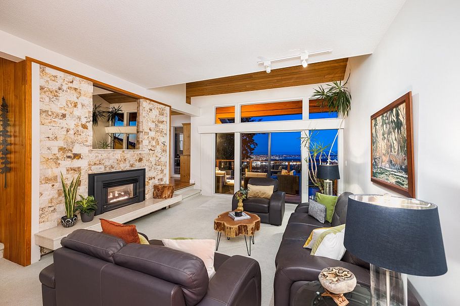187 Rondoval Crescent North Vancouver, BC - 31
