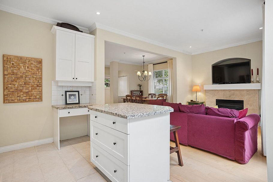 5380 Larch Street Vancouver, BC - 18