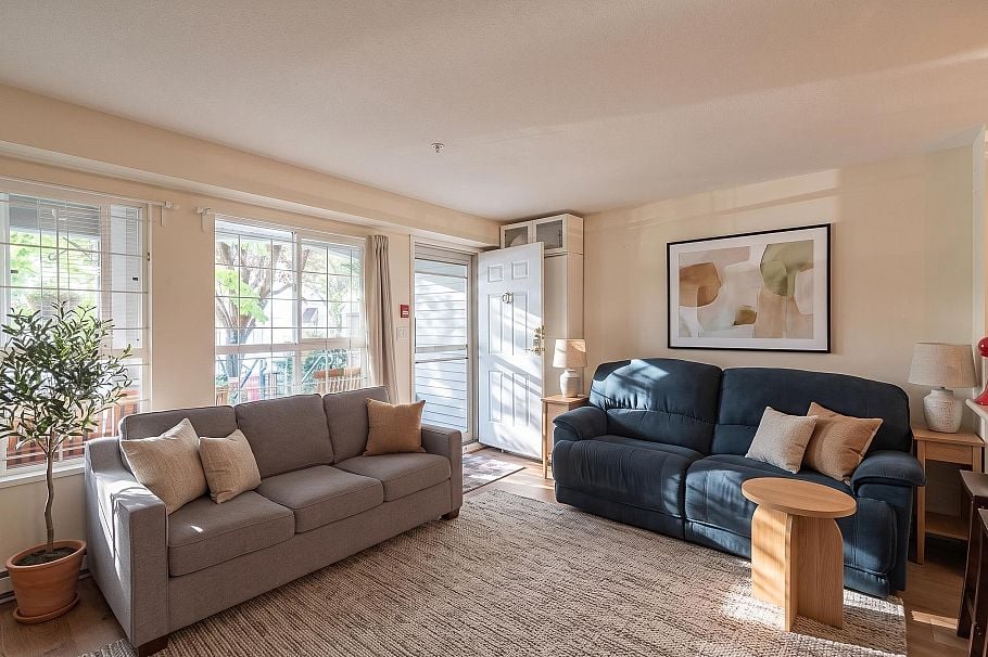 3228 Heather Street Vancouver, BC - 4