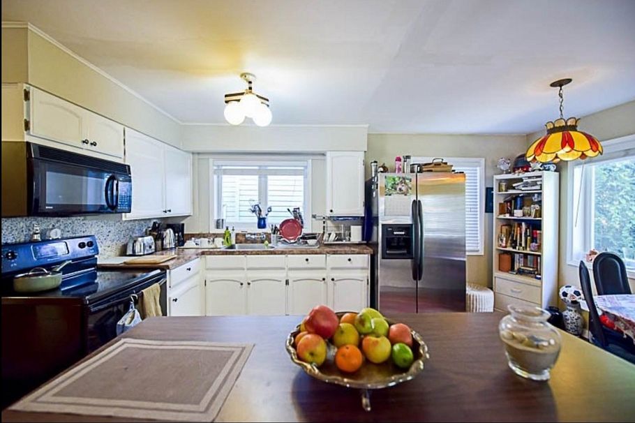 5715 Culloden Street Vancouver, BC - 4