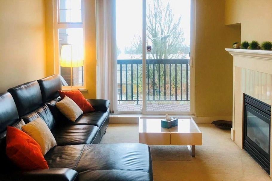 412 995 W 59th Avenue Vancouver, BC - 1