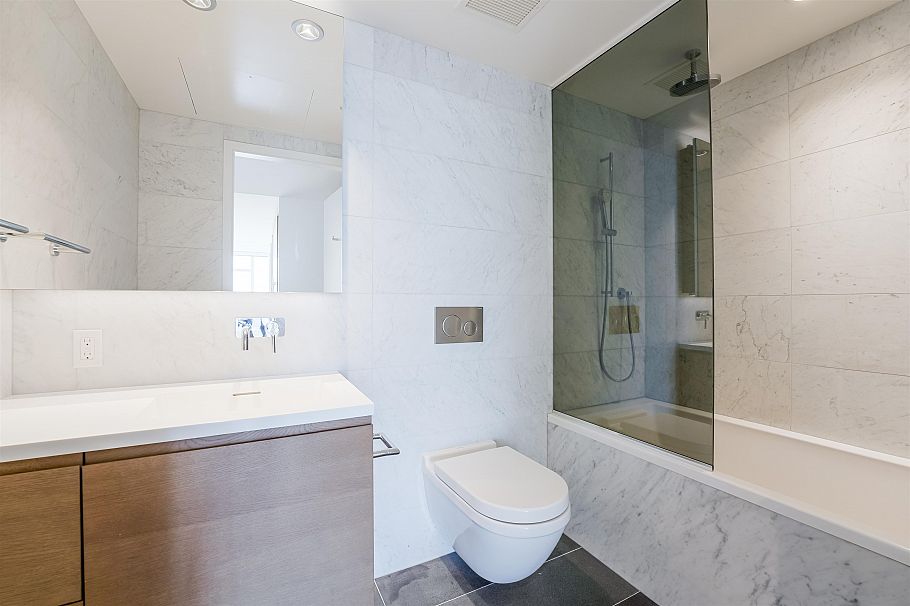 2710 1289 Hornby Street Vancouver, BC - 25