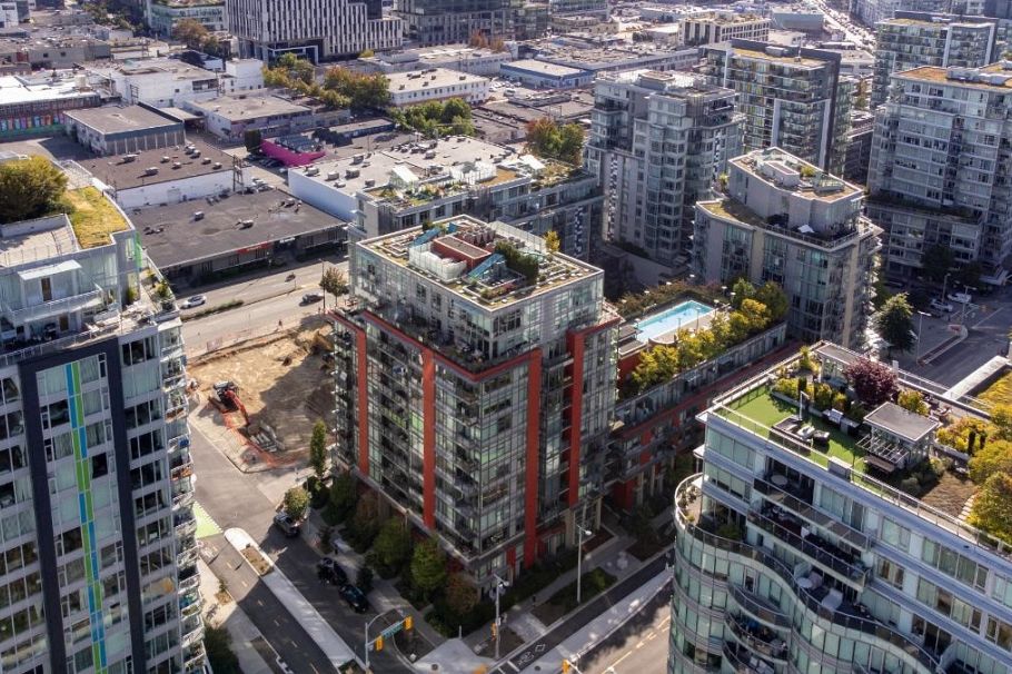 906 38 W 1st Avenue Vancouver, BC - 5