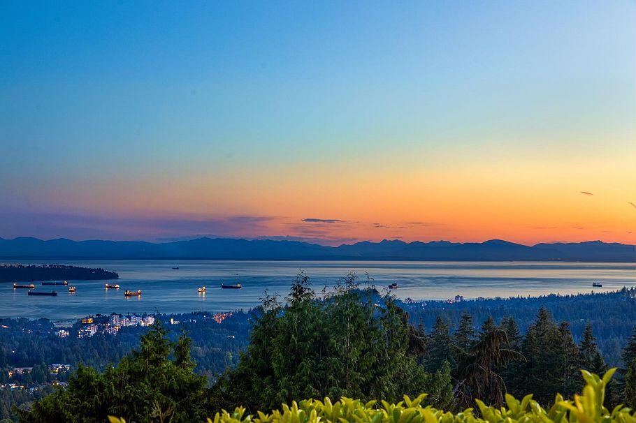 187 Rondoval Crescent North Vancouver, BC - 34