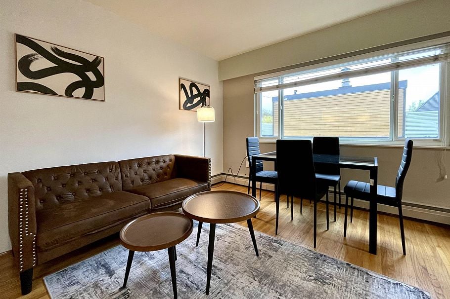 302 1985 W 8TH AVENUE, Vancouver BC V6J 1W2 Vancouver, BC - 1