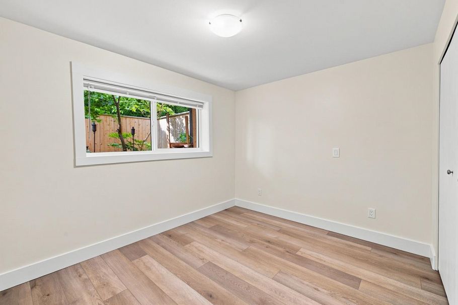 1970 Adanac Street Vancouver, BC - 37