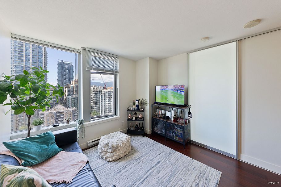 2204 1255 Seymour Street Vancouver, BC - 4
