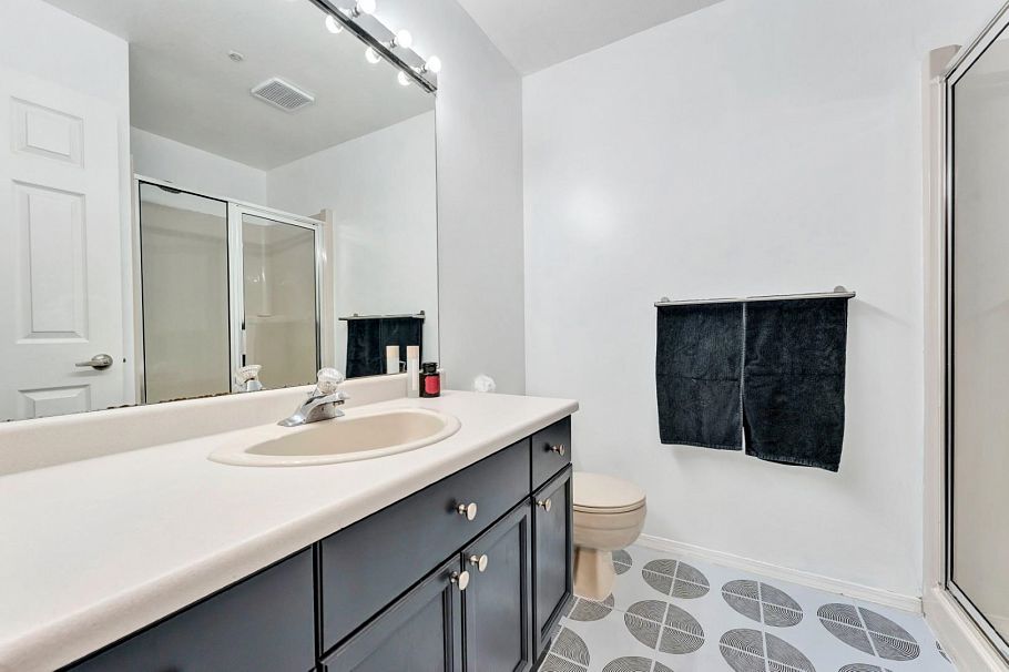 306 3400 SE Marinr Drive Vancouver, BC - 28