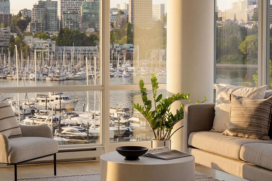 702 1099 Marinaside Crescent Vancouver, BC - 28
