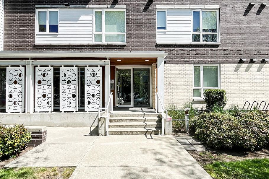 208 4080 Yukon Street Vancouver, BC - 2