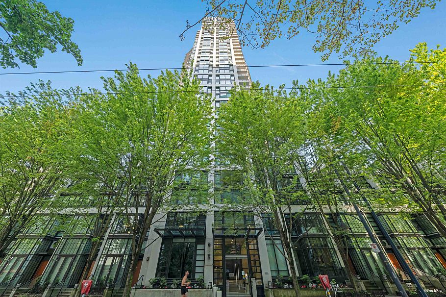 2204 1255 Seymour Street Vancouver, BC - 1