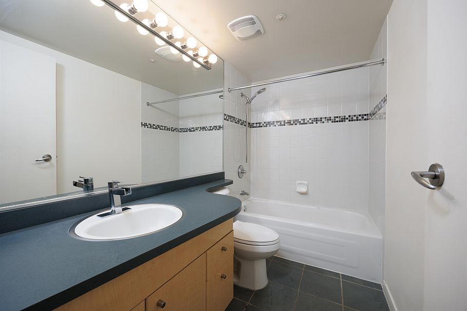 902 1008 Cambie Street Vancouver, BC - 12