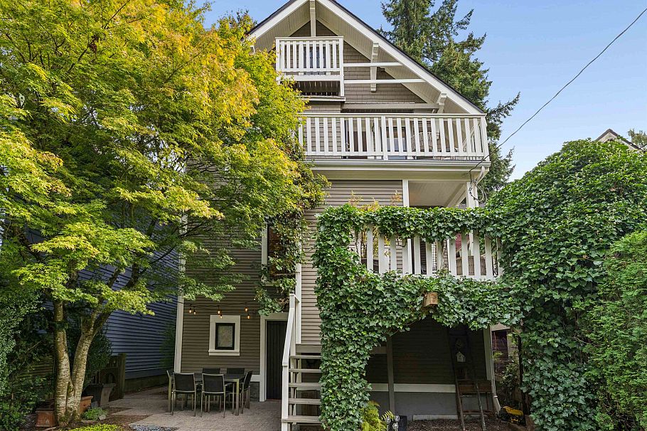 559 W 18th Avenue Vancouver, BC - 38