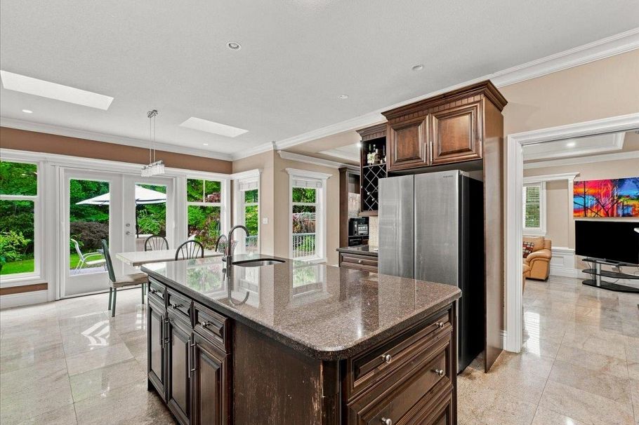 1417 Woods Drive North Vancouver, BC - 9