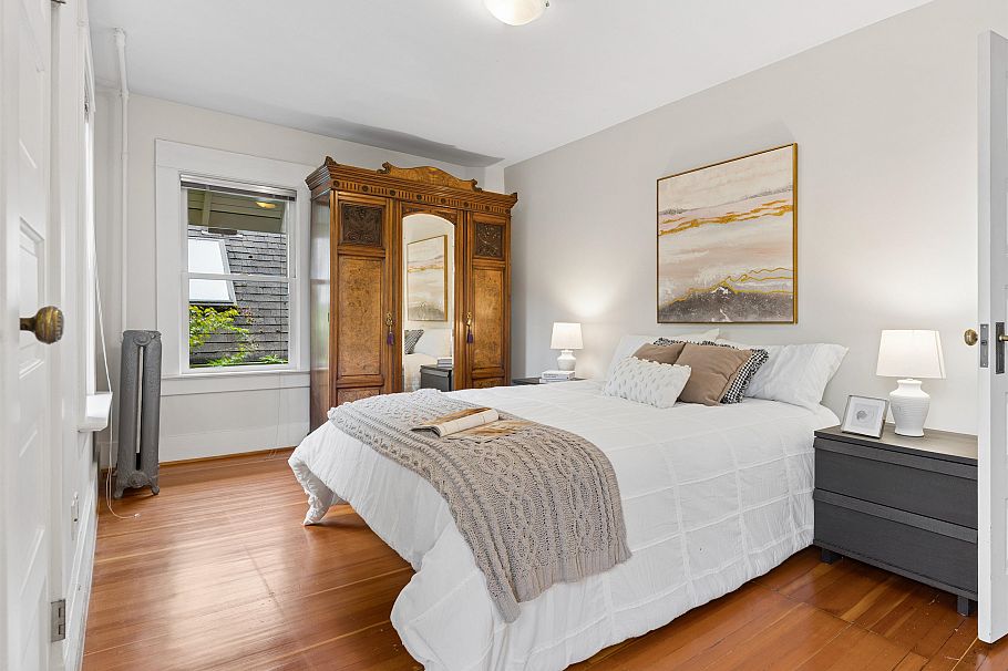 559 W 18th Avenue Vancouver, BC - 16