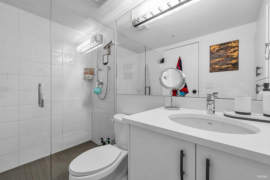 209 1238 Seymour Street Vancouver, BC - 25