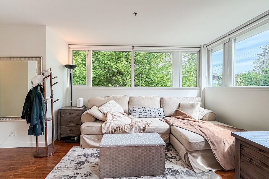 390 E 11TH AVE, Vancouver BC V5T 4V9 Vancouver, BC - 5