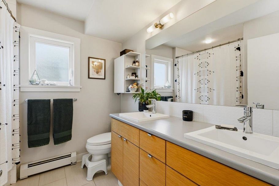 2607 E 5th Avenue Vancouver, BC - 14