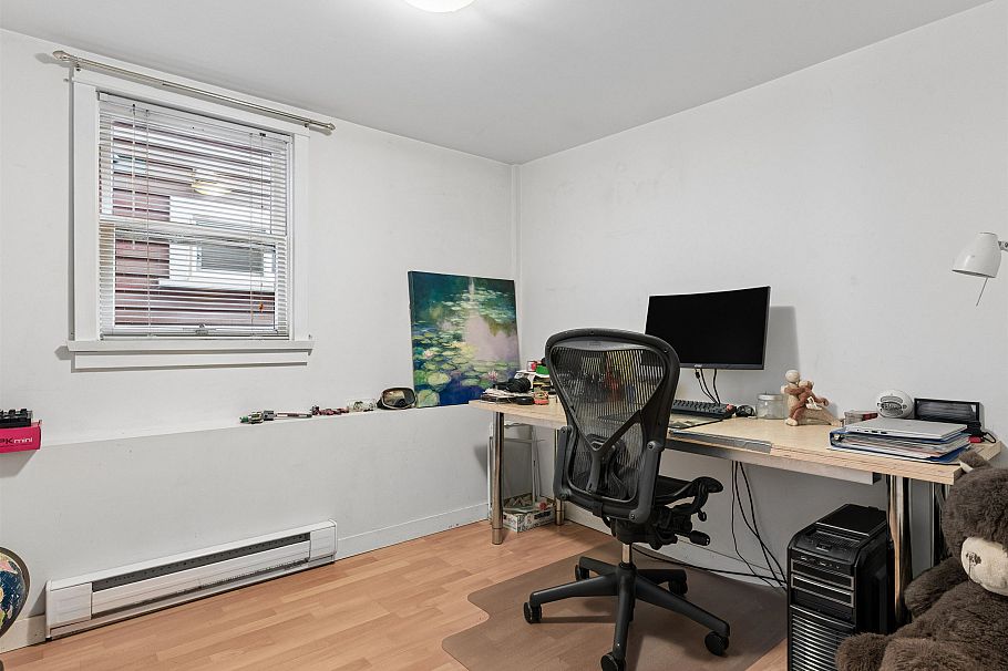 559 W 18th Avenue Vancouver, BC - 36