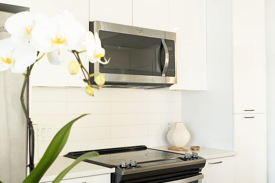 409 719 W 3rd Street North Vancouver, BC - 14