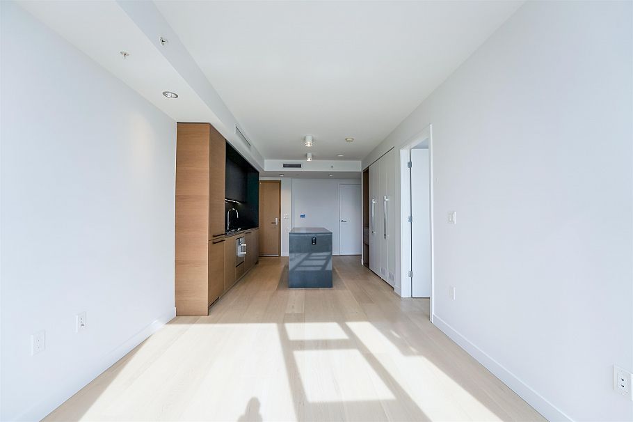 2710 1289 Hornby Street Vancouver, BC - 8