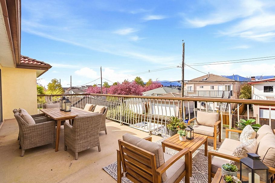 3217 E 18th Avenue Vancouver, BC - 12