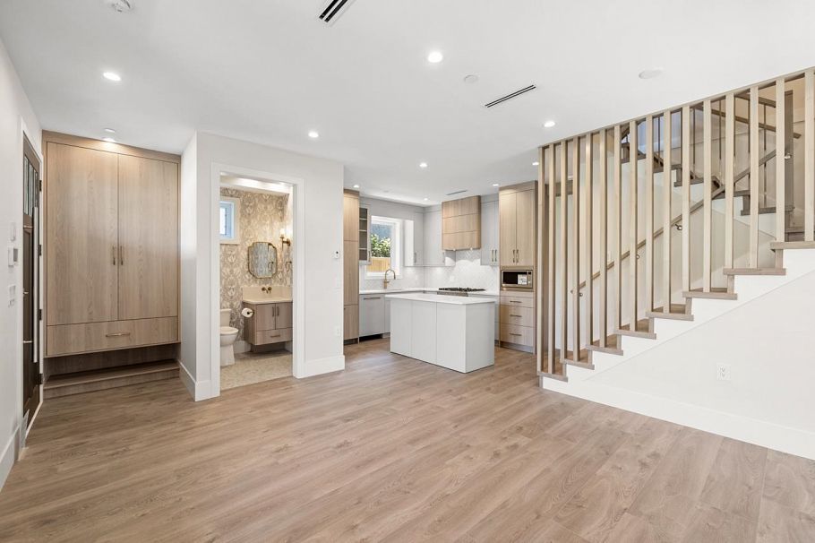 1 2528 Turner Street Vancouver, BC - 10