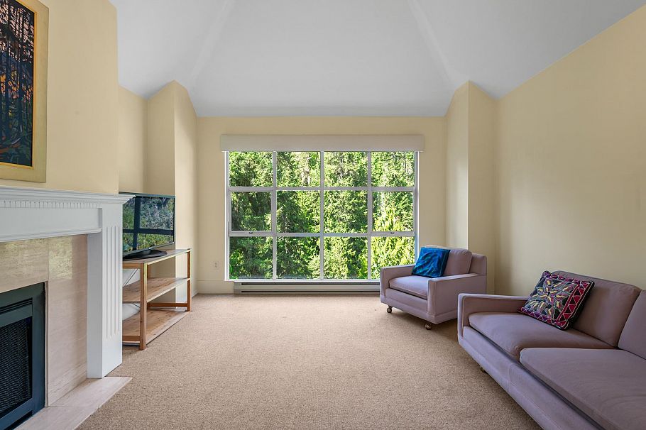 303 3373 Capilano Crescent North Vancouver, BC - 9