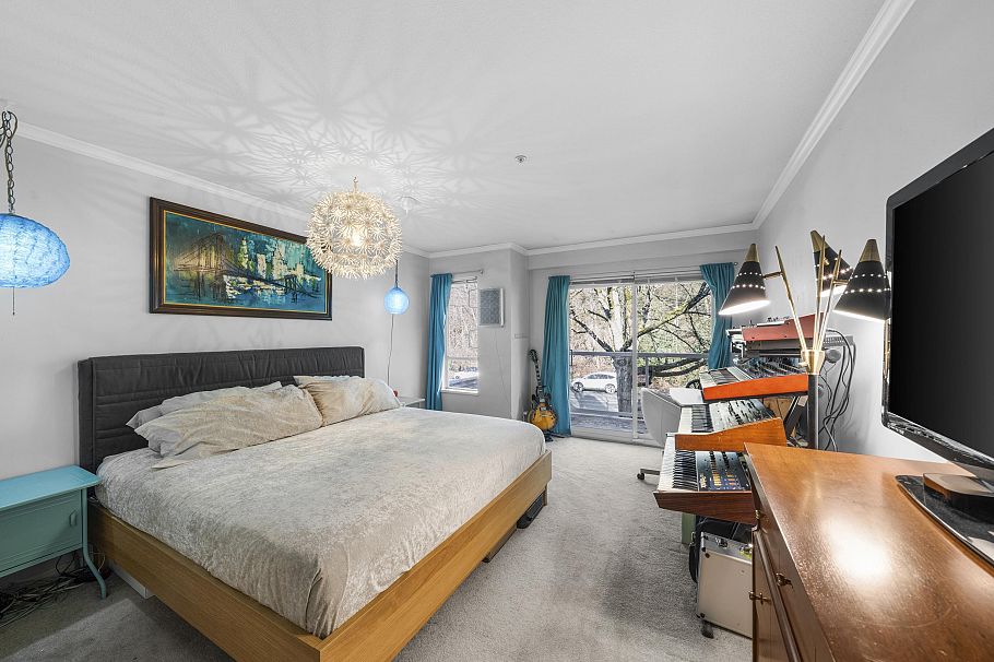 306 3400 SE Marinr Drive Vancouver, BC - 18