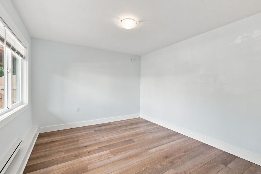 1970 Adanac Street Vancouver, BC - 29